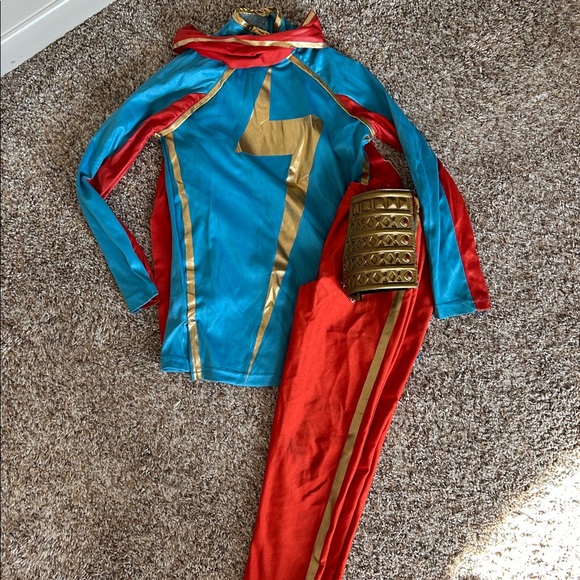 Marvel Rising Secret Warriors Ms. Marvel Costume - Child small Kamala Khan - Picture 2 of 4